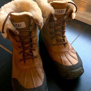 Adirondack UGG (US 6.5)
